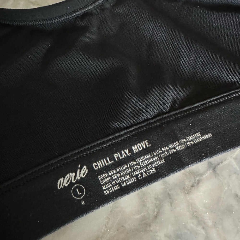 Black and Beige Sports Bras with Zipper - Picture 4 of 4